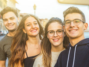 Studenten und Schüler