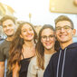 Vier junge Leute